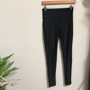 Forever 21 Pants - Forever 21 shiny leggings purple & black Forever 21 Pants - Forever 21 shiny leggings purple & black
